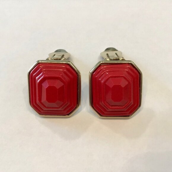 Vintage Costume Jewelry Clip-On Earrings - Picture 1 of 13